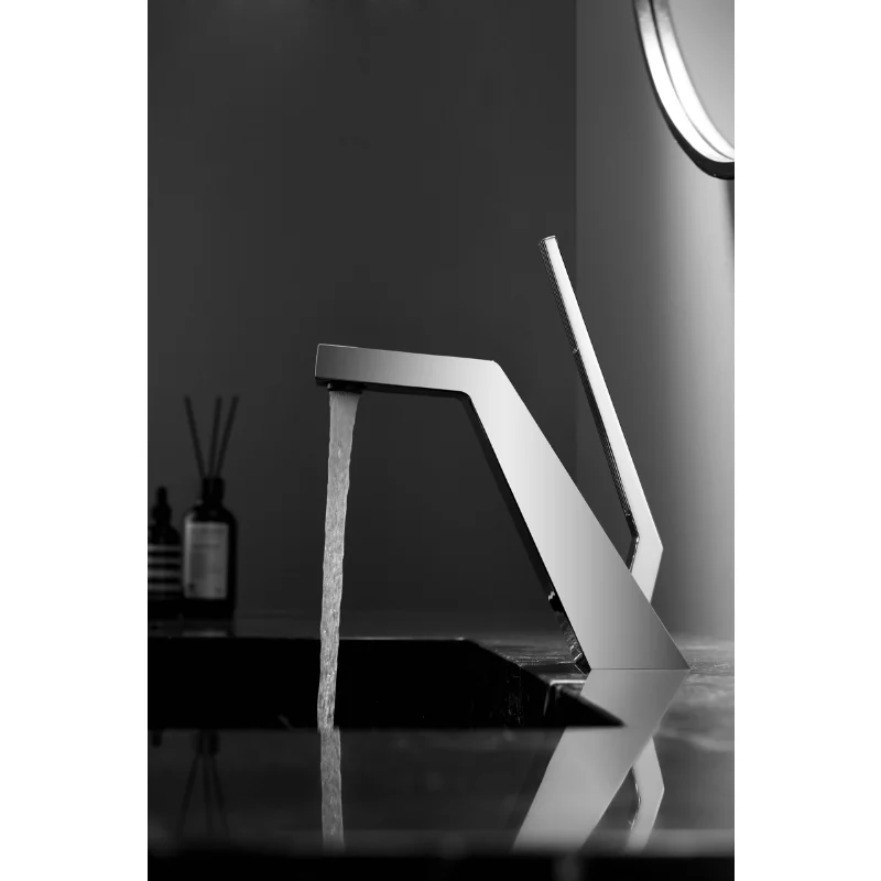 

New Pattern Brass Matte Black Bathroom Single Lever Hot&Cold Water Tap Sink Faucet Crane