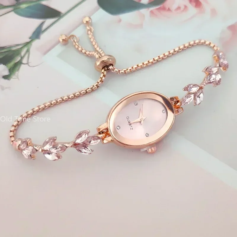 New Elegant Watch for Women Rhinestone Inlaid for Clover Lady Watches Oval Fashion Quartz Wristwatch Bracelet Clocks Reloj Mujer 2