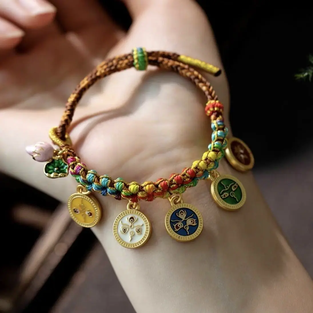 

Original Tibetan Carrying Strap Hand-Woven Colorful Braided Rope Five-Color God of Wealth Men and Women's Natal Year Bracelet