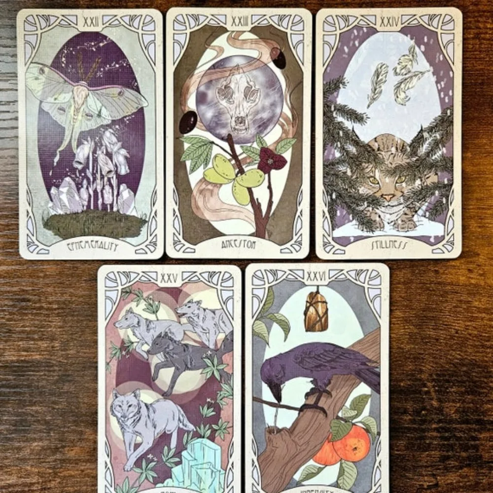 

The Forager's Daughter Tarot 78 Uniquely Illustrated Cards Featuring Motifs and Narratives Found In The Flora 10.3*6cm