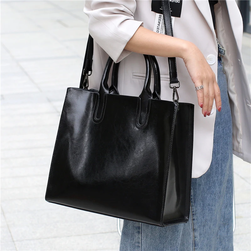 Women's Handbag Cowhide Shoulder Bag Trend summer new Shoulder bag Designer Cross body bag 2024 fashion knapsack