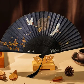 Ventaglio pieghevole in bambù da 1 pezzo Ventaglio in stile antico Ventaglio in stile cinese Decorazione per abiti Ventaglio regalo per studenti 1