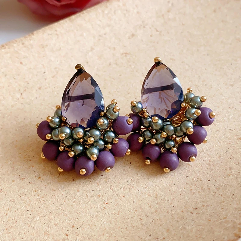 خمر الأرجواني الزركون مطرز وأقراط للنساء الرجعية ش...