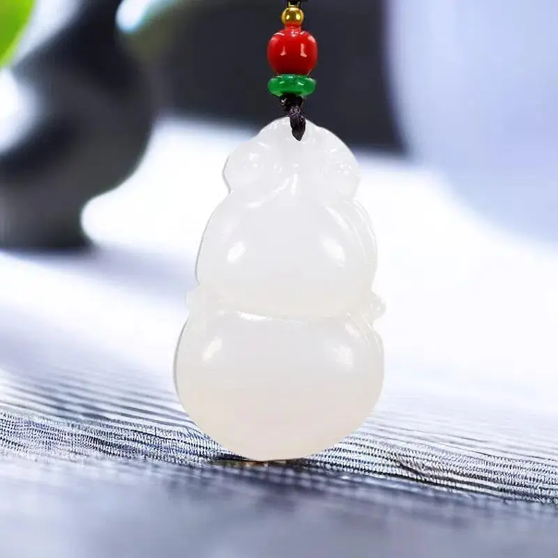 

Натуральный натуральный нефрит искусственный камень резные ювелирные изделия Винтажные белые подарки для женщин мужчин амулет роскошный подарок талисманы