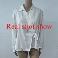 Français rétro dentelle Patchwork col en v chemises femmes mode irrégulière pansement à manches longues chemise femme Design coréen chemisier blanc 6
