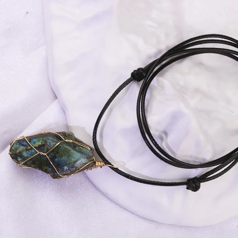 10pcs Adjustable Natural Raw Stone Necklace Labradorite Pendant Woven Necklaces Men Women Jewelry Gift