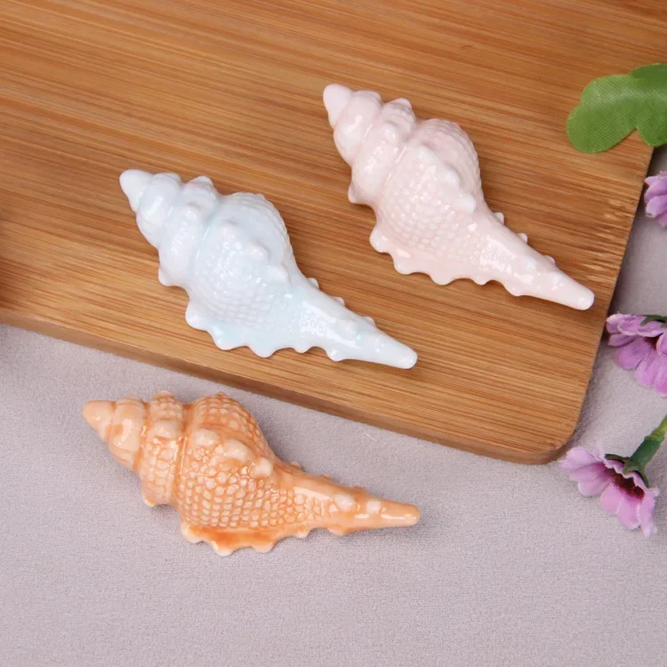1/3PCS Japanese Cute Chopstick Holder Ceramic Tableware Colored Conch Chopstick Rest Home Table Decoration Kitchen Rest Rack