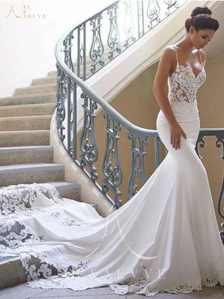 Elegant Spaghetti Straps Wedding Dress With Chapel Train Mermaid Party Dresses for Special Events V-Neck Wedding Gown Customized 3