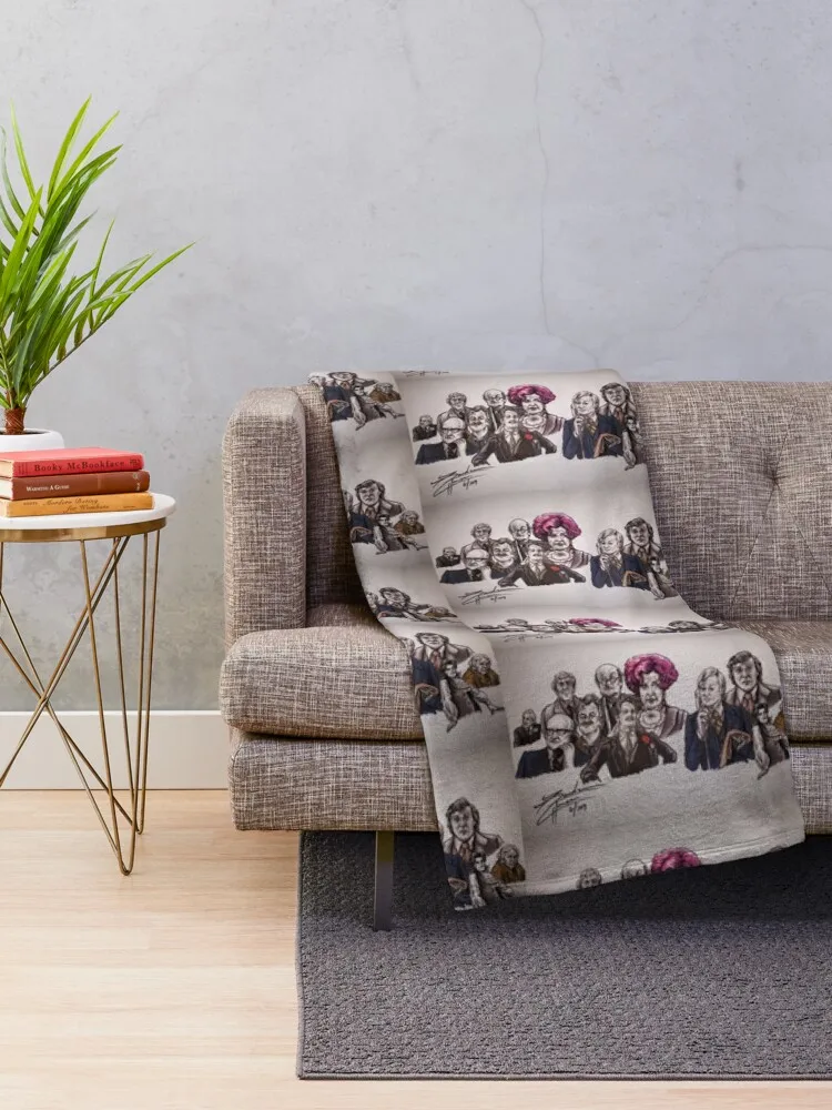 �������� ��, �����ο ������ �ܿ� ħ�� ��� ������