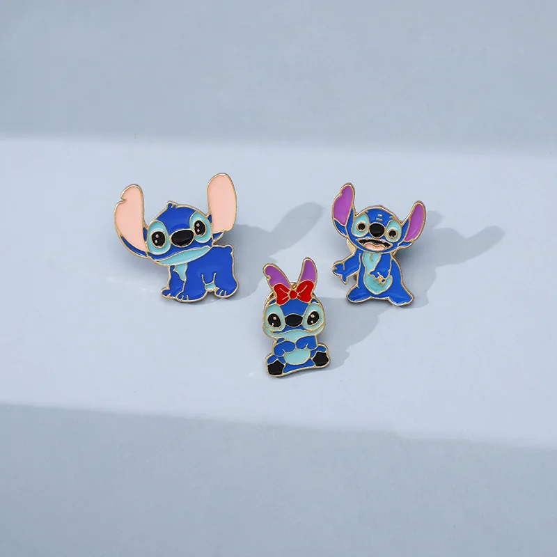 

Disney Anime Lilo & Stitch Brooch Kawaii Stitch Metal Enamel Pins Cartoon Badge Denim Collar Lapel Pin Jewelry Christmas Gifts