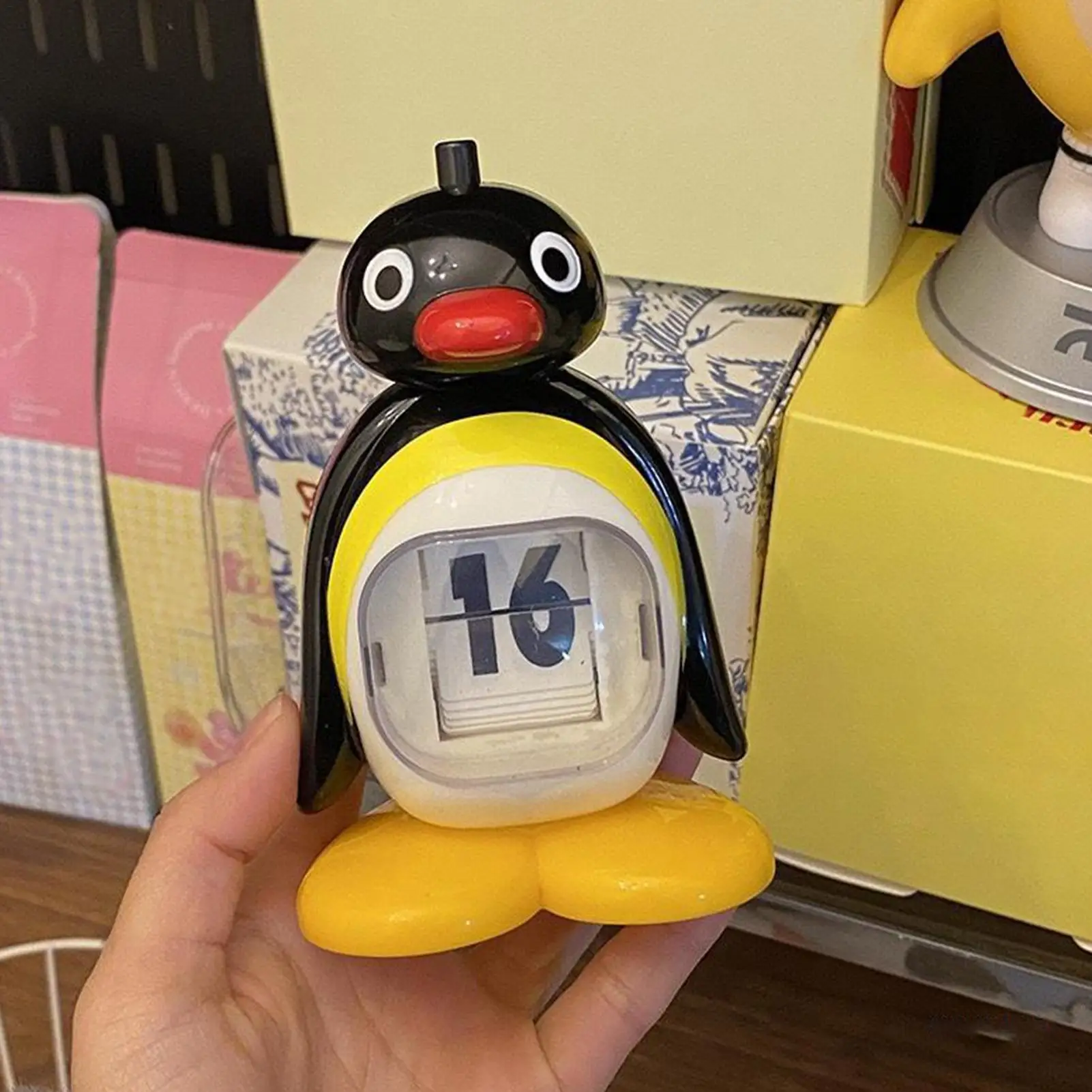 Anime Pingu Penguin Retro Toy Perpetual Calendar Press Type Desktop Decor Figurine Ideal Girl Birthday Gift Collectible Ornament 3