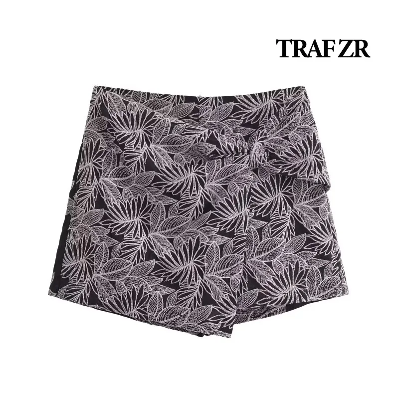 

TRAF ZR Zipper Skirts Korean Style Women New Asymetric Y2k Vintage Sexy Skirts for Women Short Coquette Harajuku Summer Skirt
