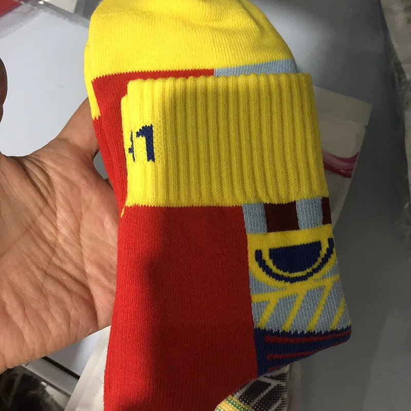 3 pairs TAAN Men's sports sock badminton tennis thick cotton socks Skidproof knee-high towel socks T-345