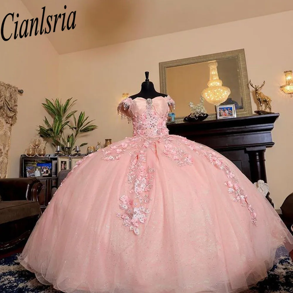 

Pink Quinceanera Dresses Lace Appliques vestidos de 15 años Vintage Sweet 16 Birthday Gowns Custom Made Misquince XV
