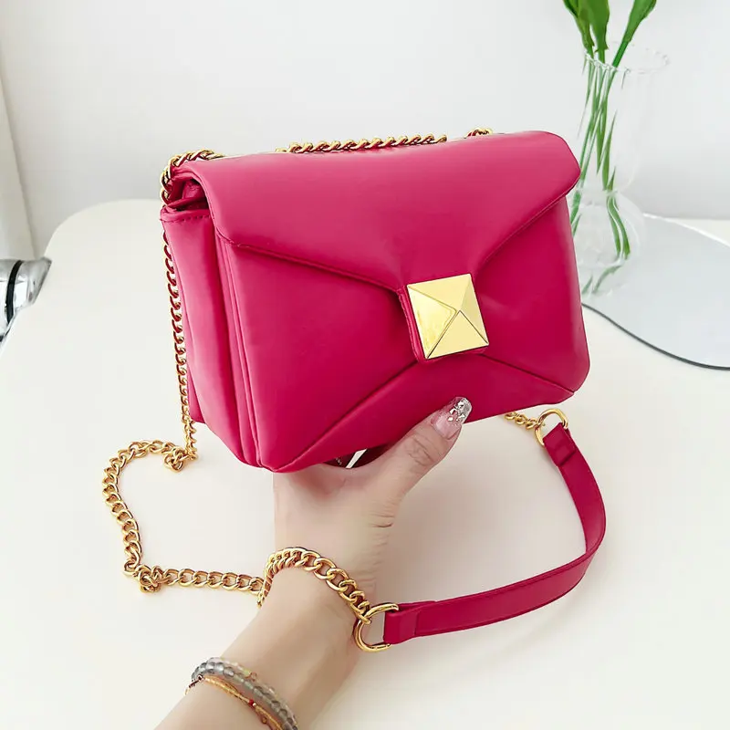 Luxury Brand Chain Shoulder Bag Women 2022 Trend Designer Simple Small