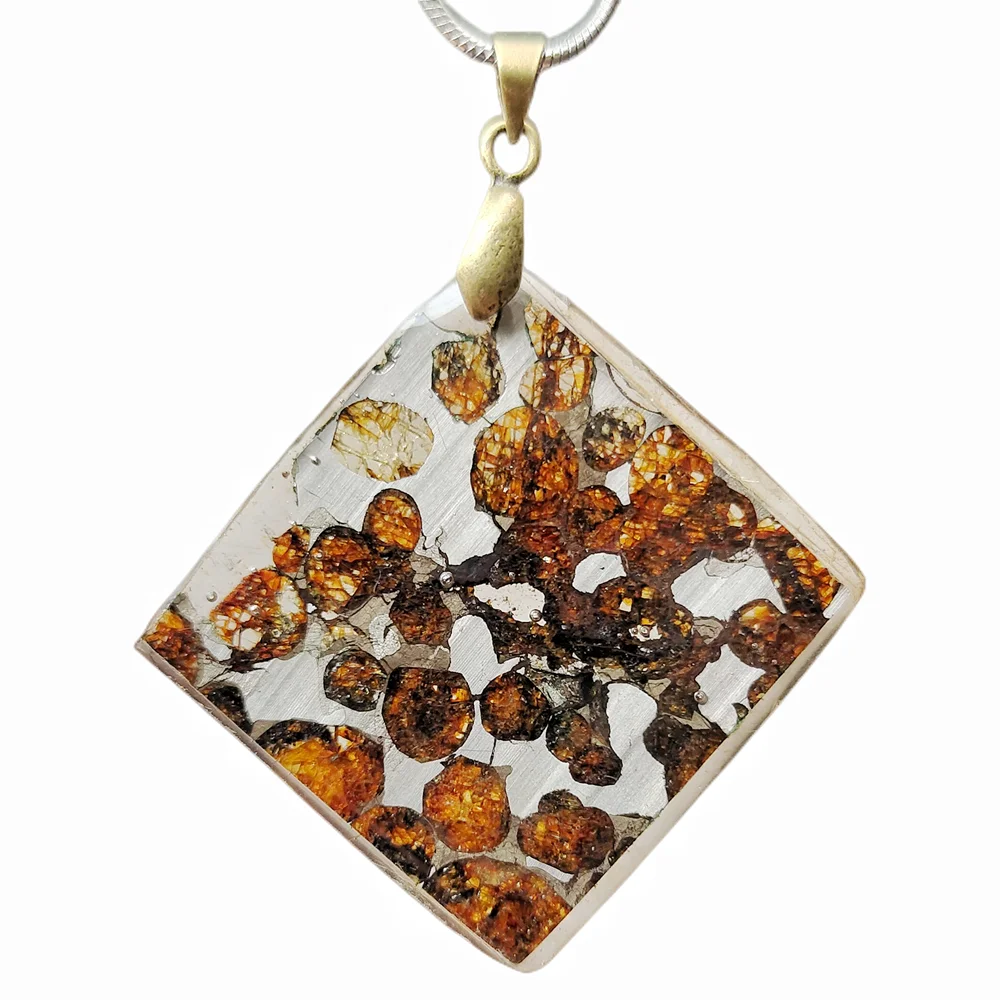 

High Quality Sericho Kenya Olive Meteorite Pendant Olive Meteorite Necklace Natural Meteorite Material Pendant