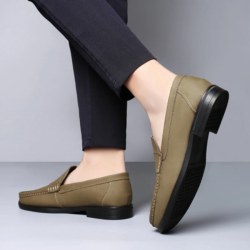 أحذية رجالية رسمية جديدة للأعمال مريحة وقابلة للتن...