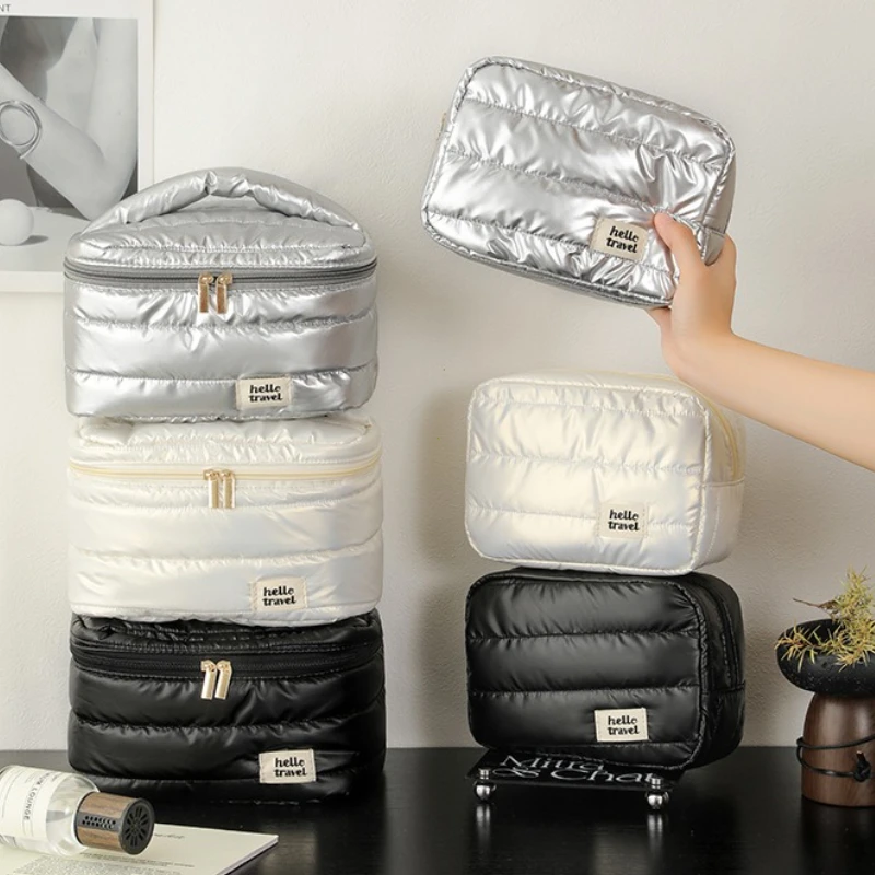 Large Capacity Makeup Bag Cosmetic Bag Toiletry Bag Portable Storage Bags Travel Organizer Multifunctional Handheld Washbag