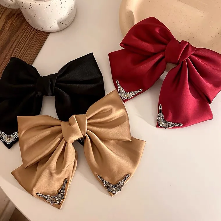 Рисунок 2 - 2022 модные большие атласные заколки