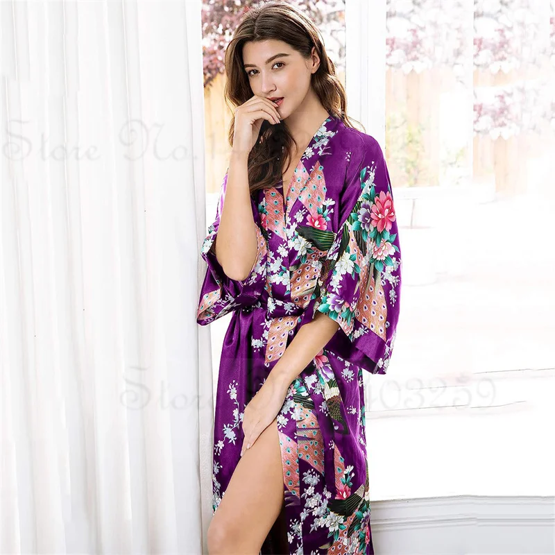 Elegant Satin Kimono Robe with Pockets - Women's Luxurious Loungewear and Bridal Dressing Gown