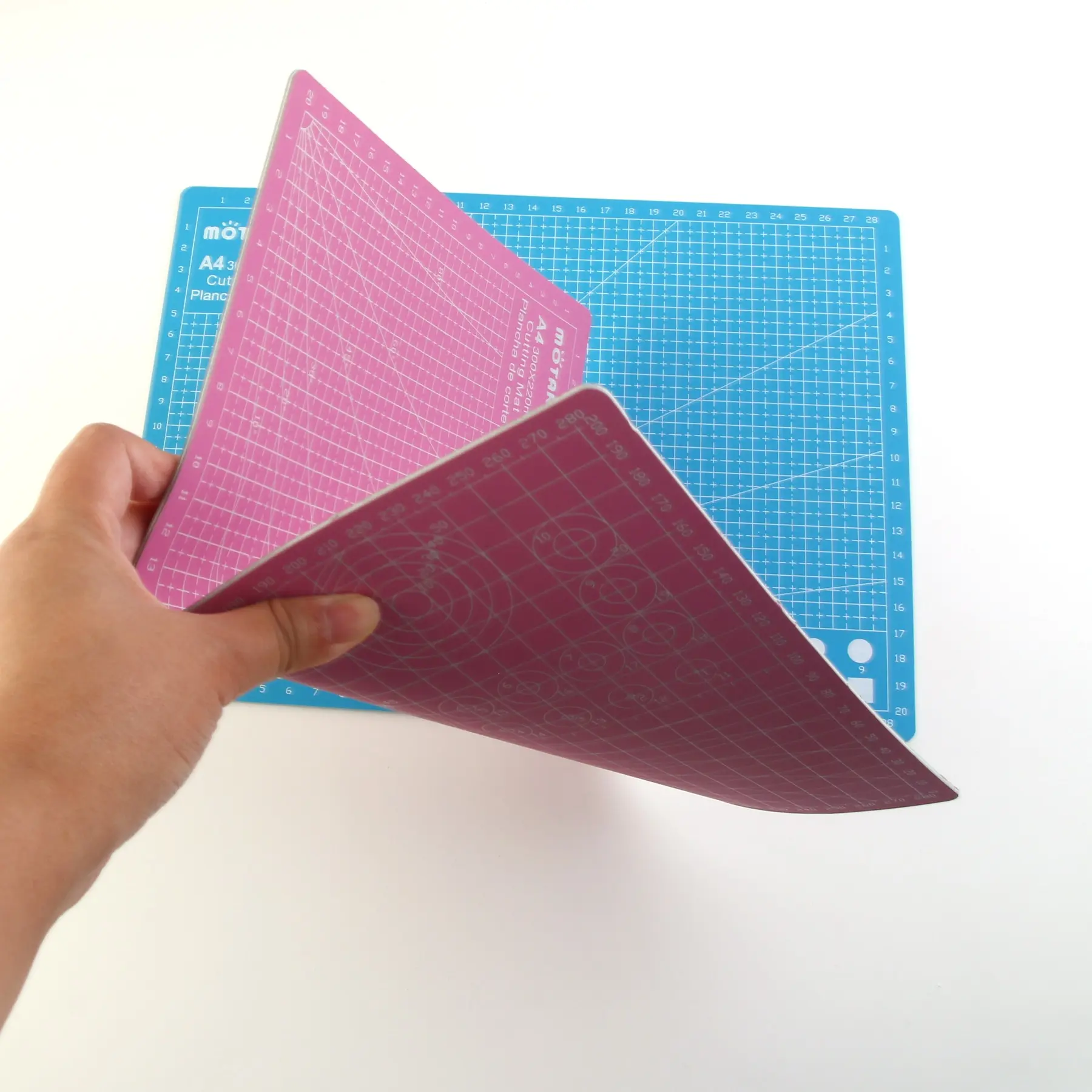 MOTARRO Durable A4 Multifunctional Cutting Mat Blue Pink DIY Engraving Board Paper Carving Pad Thickness 2MM Cutting Plate cutting mat cutting pad