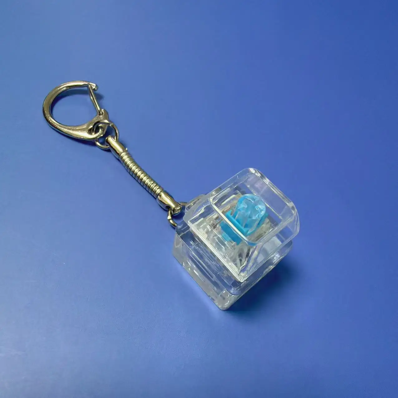 LED Keyboard Keychain Fidget Toy - Stress Relief Gadget & Gift