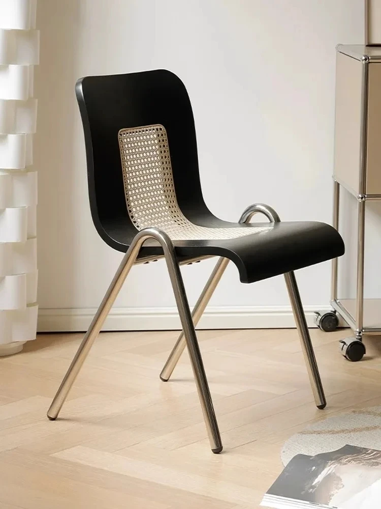 

Retro Minimalist Designer Dining Chairs Nordic Bedroom Dresser Living Room Kitchen Chairs Cadeira Dining Room Furniture HYDC