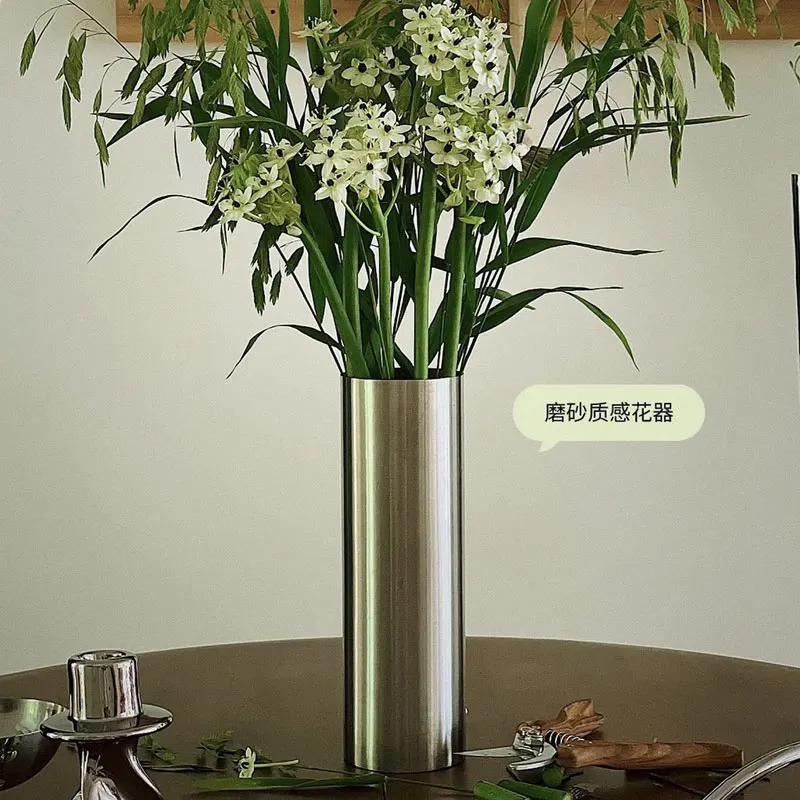 9x28Hcm SUS304 Stainless Steel Vase Decorative Centerpiece For Home or Wedding (Silver) 2