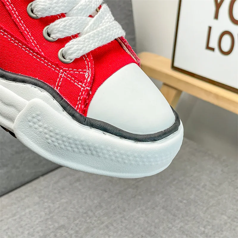 Women Casual Shoes Men's Sports footwear Summer Casual Thick Soled Male Soft Comfortable Non-slip Outdoor Fashion Board sneakers