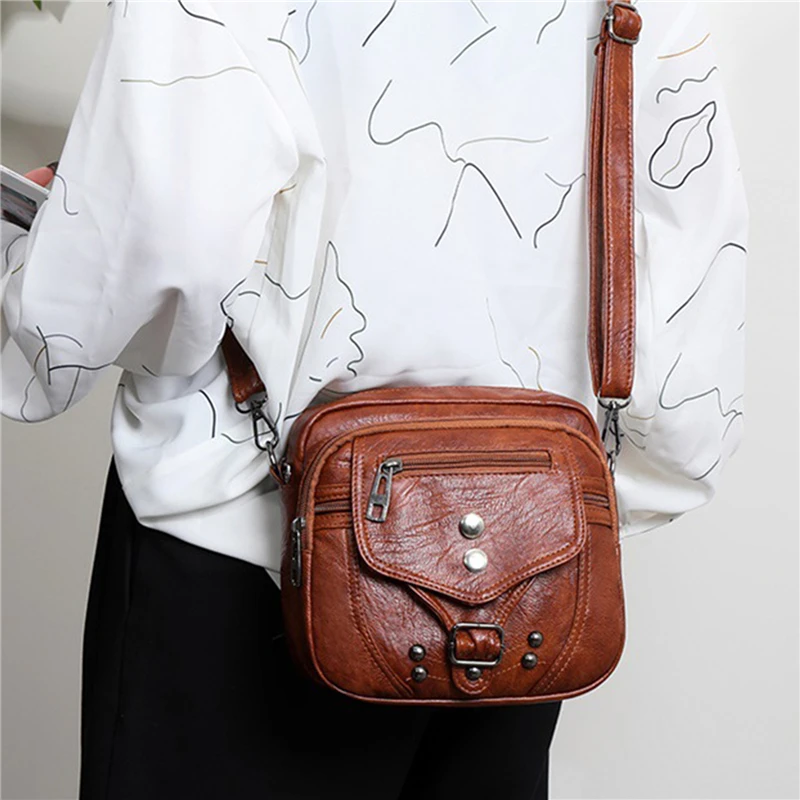 2024 Retro Women's Bag New Fashion Women's Messenger Bag Fashion Soft Leather Shoulder Bag Washed Leather Small Square Bag