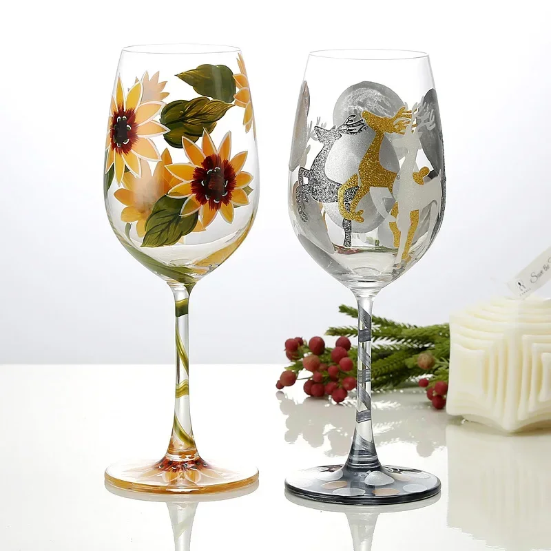 Hand-Painted Christmas Wine Glasses Santa and Snowman Design Festive Bar Accessories Champagne Goblets for Holiday Celebrations