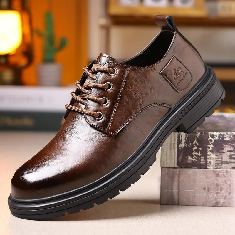 Retro Cow Leather Men's Dress Shoes Designer Solid Color Platform Shoes Men Fashion Casual Soft-soled Wedding Male