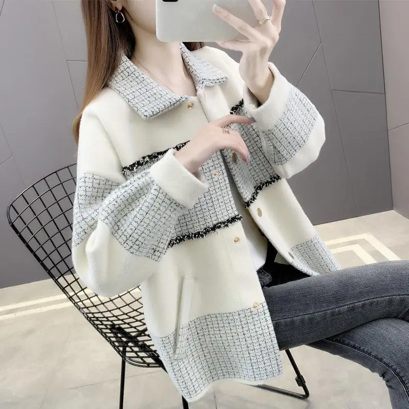 

Cardigan Coat Female Autumn and Winter Mink Fleece Small Fragrant Short Coat Women Loose Woolen Versatile Knitted Cardigan