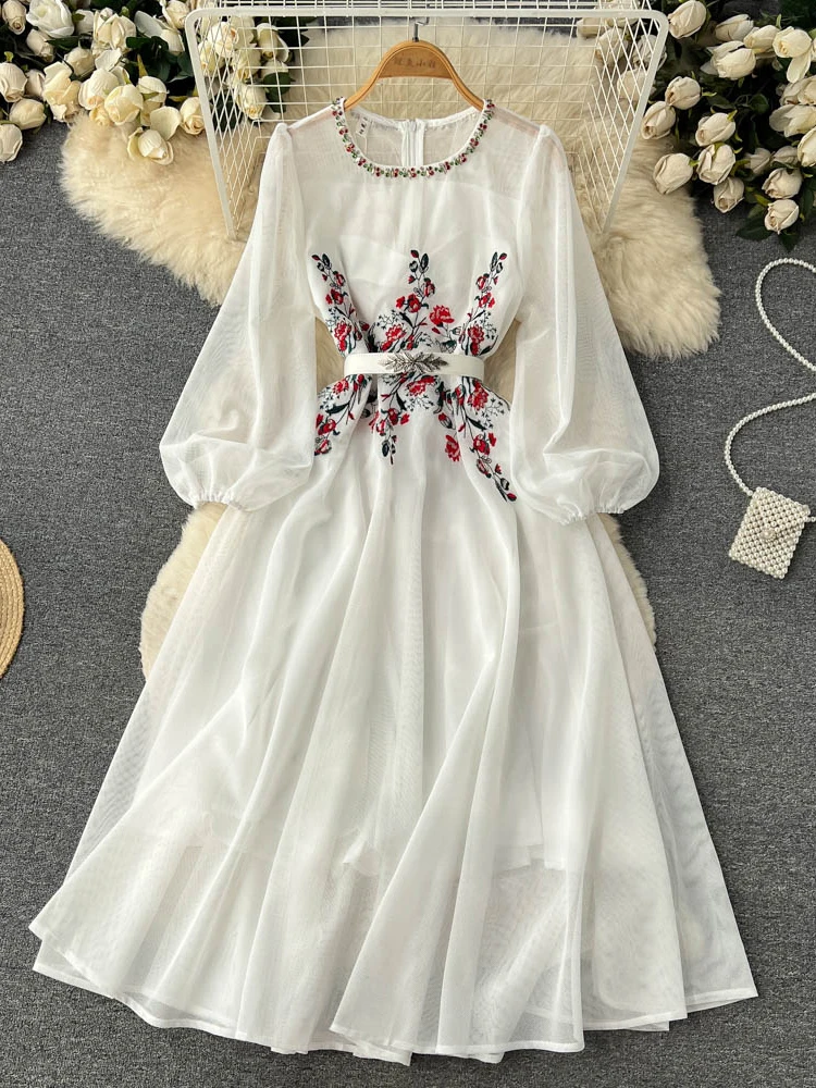 green emerald velvet dress White Designer Dress with Golden Embroidered Jacket M main image 0