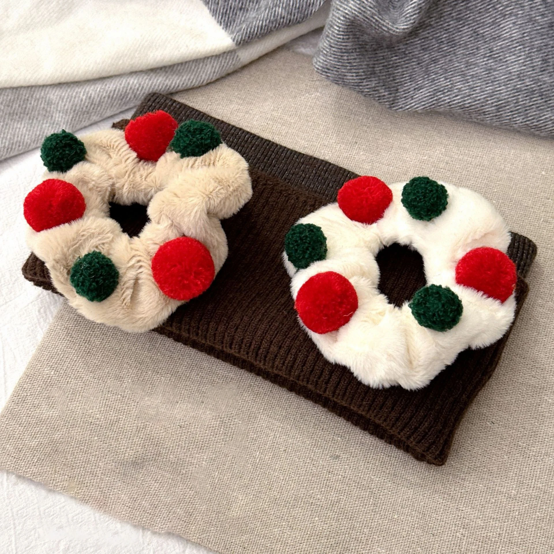 1PC Christmas Pom Pom Scrunchies - Plush Festive Hair Ties with Red Green Poms, Cute Holiday Hair Accessories for Women Girls