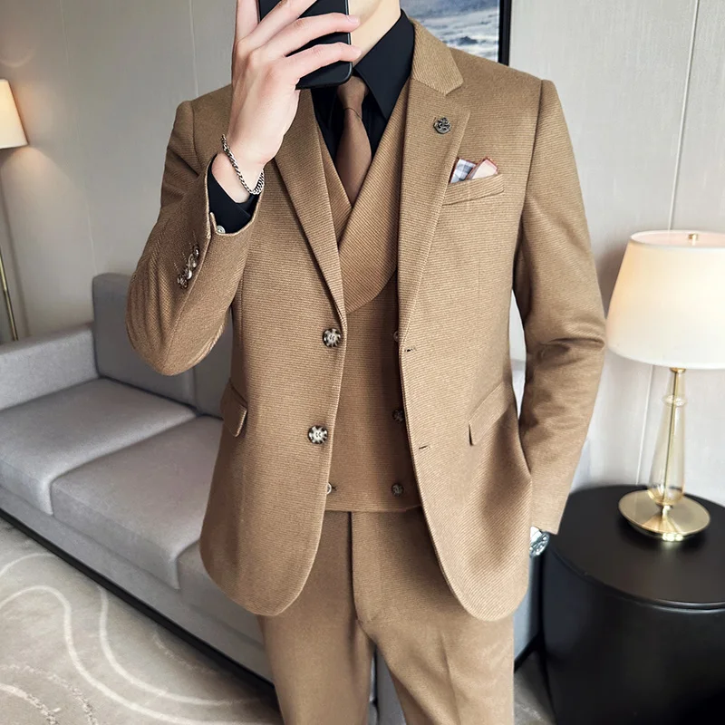

Two-button Wedding Suit (suit + Vest + Trousers) High-end 2023 New Men's Fashion Slim Solid Color Jacket Suit for Men Set of 3