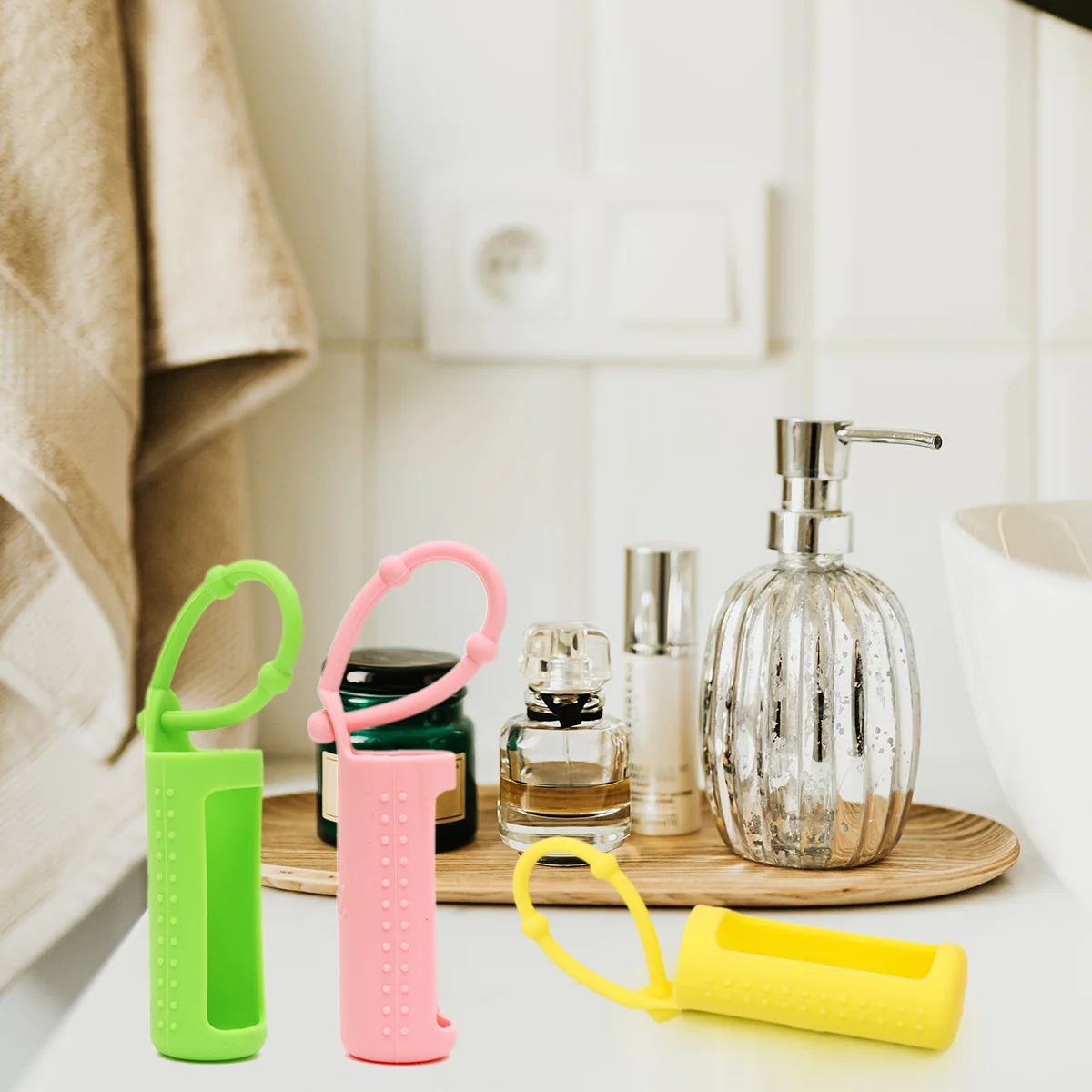 

Essential Oil Keychain Case Silicone Roller Bottle Holder Sleeve Perfume Essential Oil Bottle Cover Hanging Loop Travel Silicone