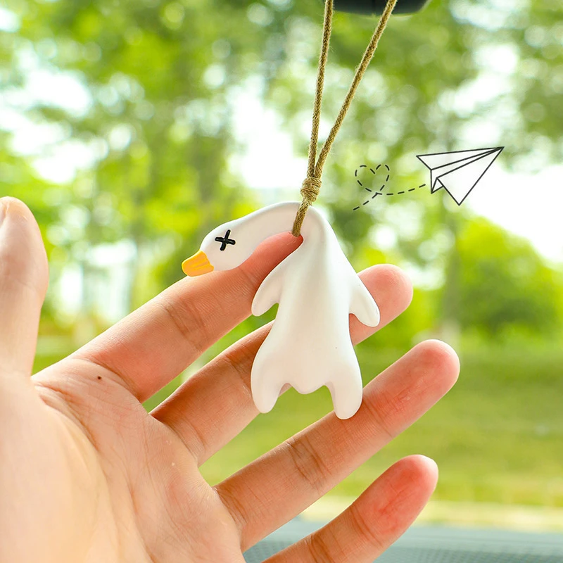 Hot Color Change Duck Keychain Beijing Roast Duck Keyring Pendant Funny Car Ornament Decoration Rear View Mirror Accessories duck keychain
