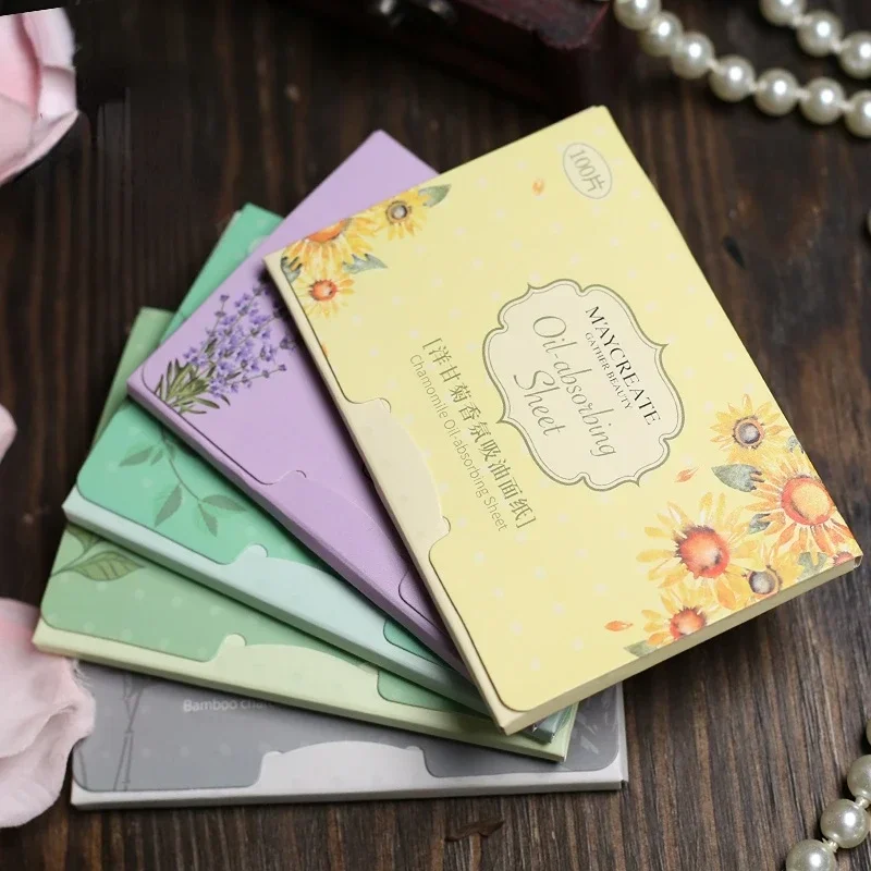 300pcs/box Portable Facial Oil-Absorbing Papers Oil Blotting Sheets Oil Control Face Skin Care Tools for Men and Women Green Tea
