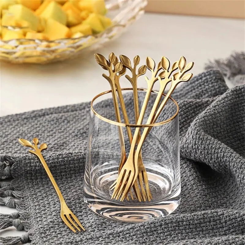 Stainless Steel Fork 6Pcs Creative Stainless Steel Gold Flatware Fruit Fork Dinnerware Appetizer Snack Dessert Fork Kitchen Tableware Leaf Shape