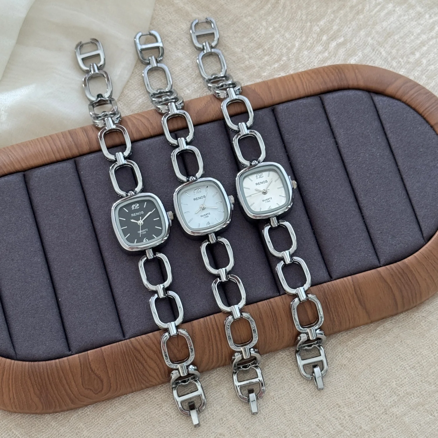 Silver Openwork Square Bracelet Women's Minimalist Wristwatch - High-Quality Elegant Timepiece