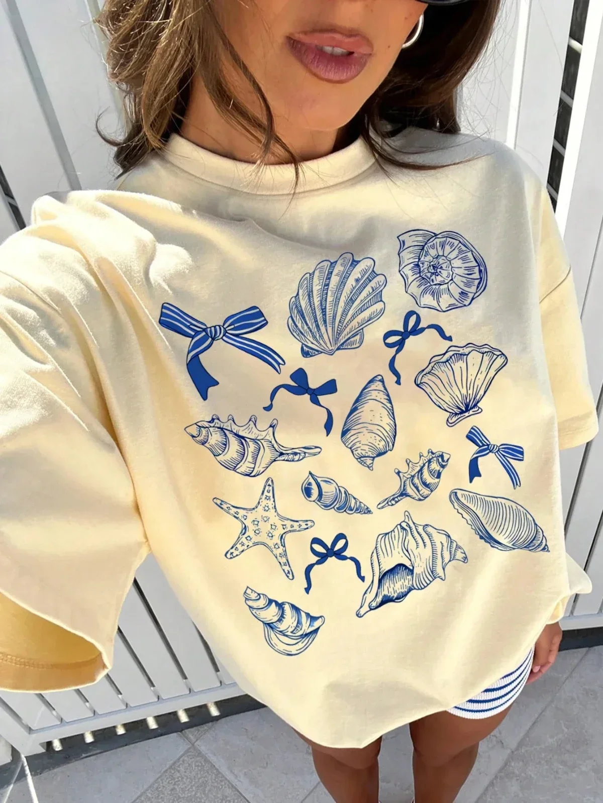 Summer American Retro Y2k Marine Animal Conch Bow Pattern T-shirt Women's Loose Round Neck Street Clothing Half-sleeved Top 1