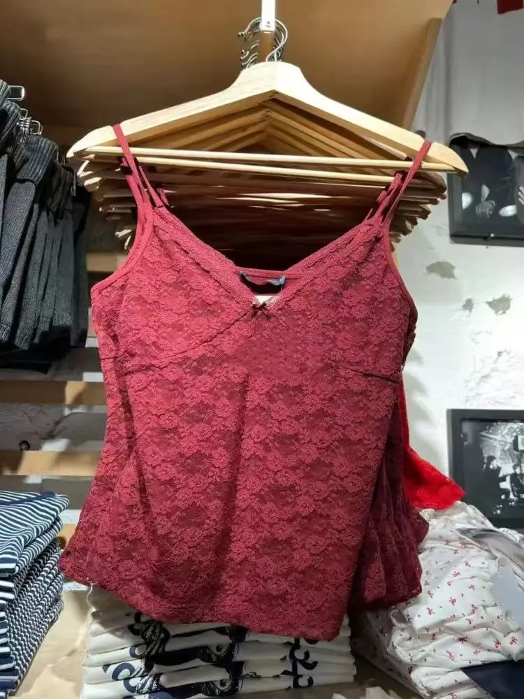 lace-Claret