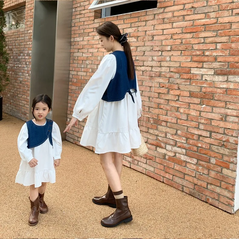 

Playing Parent-Child Outfits Together, Mother Daughter Korean Version Denim Vest Dress, 2-Piece Set, New Spring Dress For Girls