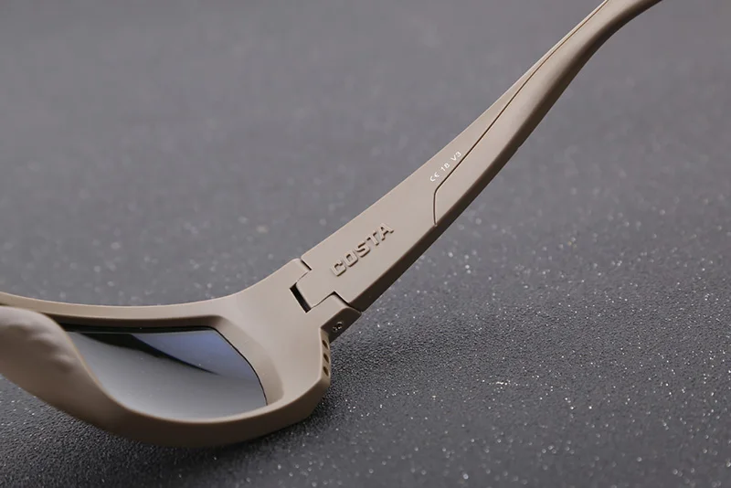 Square Sunglasses Image 16