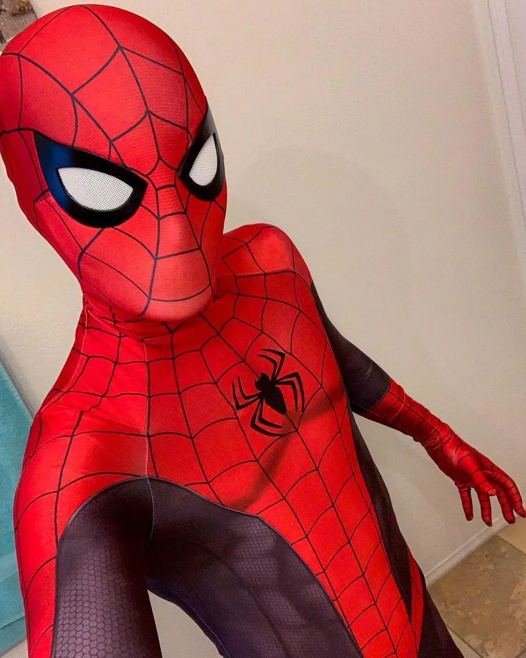 スパイダーマン　スーツ　PS4 新品　未使用品　165cm-178cm コスプレ スパイダーマン スーツ PS4 新品 未使用品 165cm-178cm コスプレ