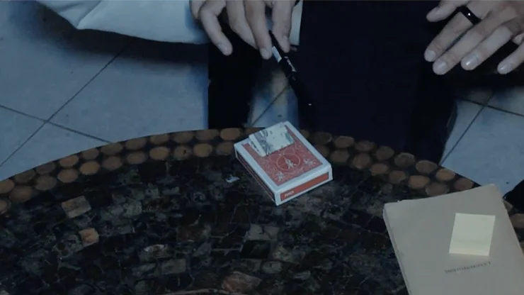 

RETRIEVE (Gimmick and Online Instructions) by Smagic Productions - Magic Tricks Illusions Street Magic Fun Joke Magician Toys
