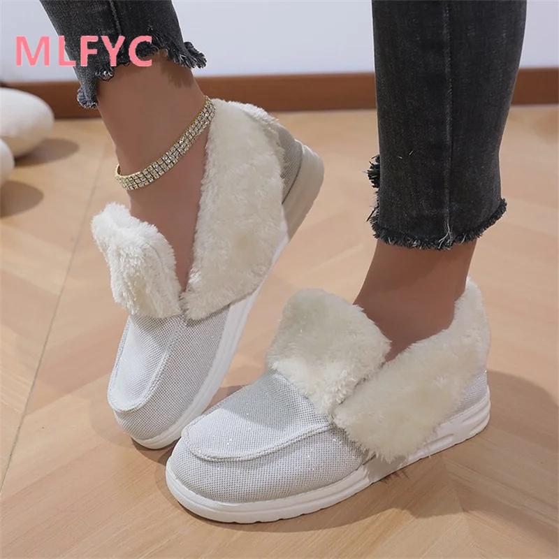 Winter Plush Thickened Short Plush Snow Boots Ladies Flat Bottomed Casual Boots Round Toe New Women's Boots