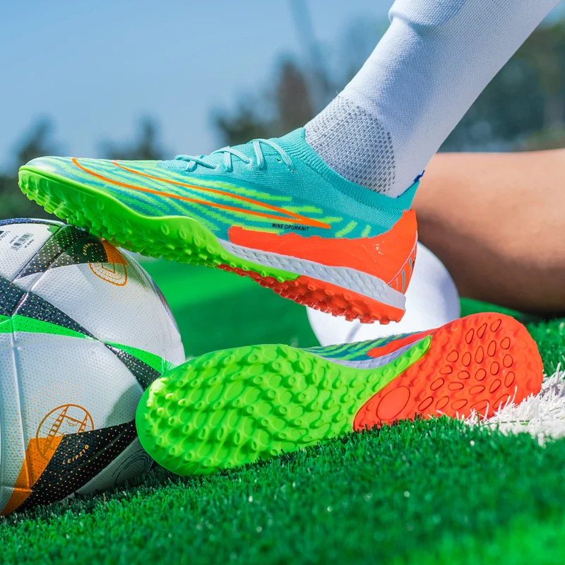 Description Picture 3 of itemMen's Society Football Boot Original Outdoor Sports Field Training TF/FG Futsal Court Football Shoes Childrens Soccer Shoes Kids