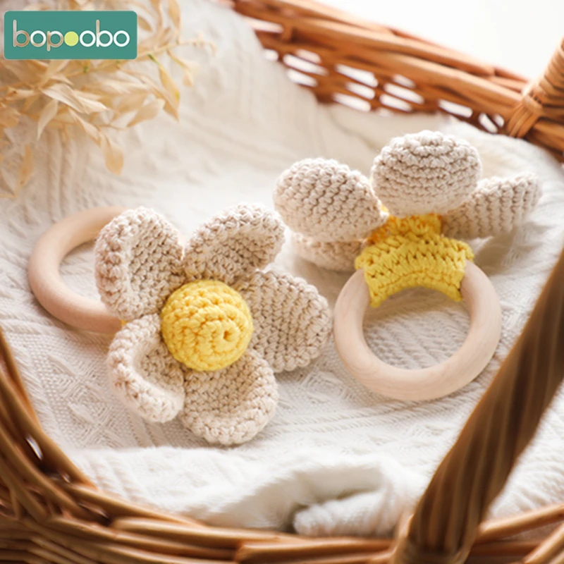 1pc Baby Rattles Crochet Flower Rattle Toy Wood Ring Baby Teether